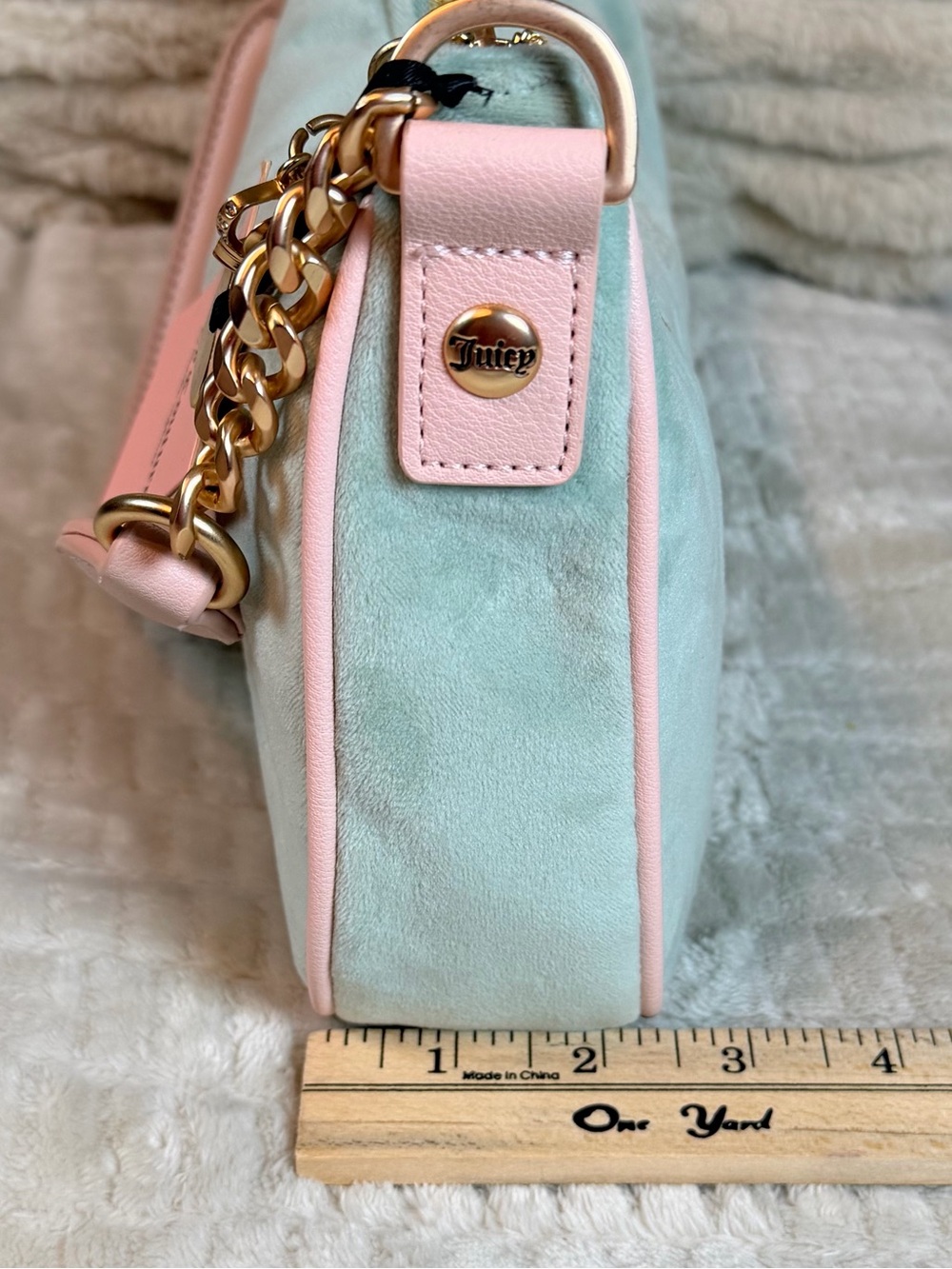NWT Viral Juicy Couture New Love Chapter Shoulder Bag Frosty Green Velour Crest - Picture 8 of 16